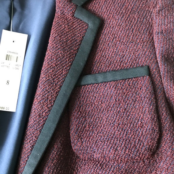 Gorgeous Ann Taylor Blazer, Size 8 - Picture 6 of 8